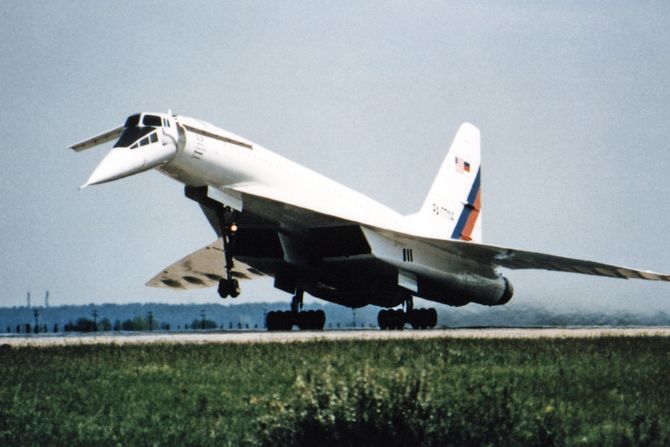 Avion Tupoljev Tupolev Tu 144