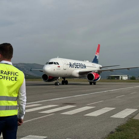 Aerodrom Mostar prvi let iz Beograda Aerodrom Mostar prvi let iz Beograda