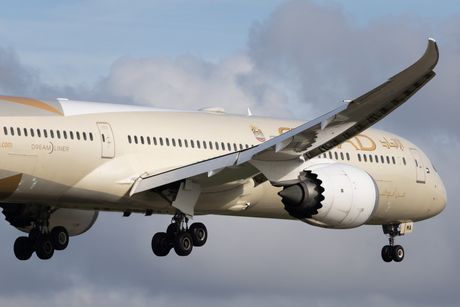 Etihad Airways Boeing 787 Etihad Airways Boeing 787