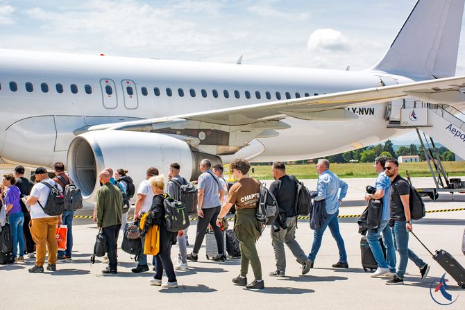 Avion Express u Nišu Avion Express u Nišu