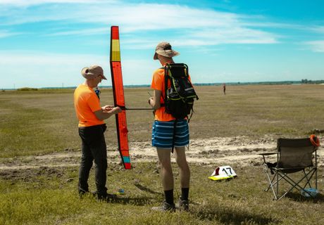 Aradac takmičenje avio modelara Aradac takmičenje avio modelara