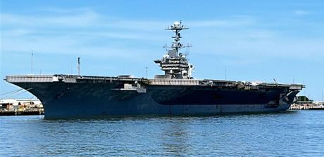 USS Hari Truman nosač aviona