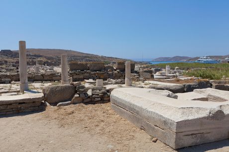 Delos