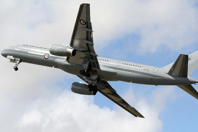Boeing 757