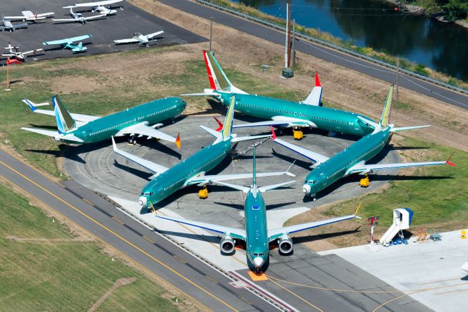 Boeing 737 MAX Boeing 737 MAX