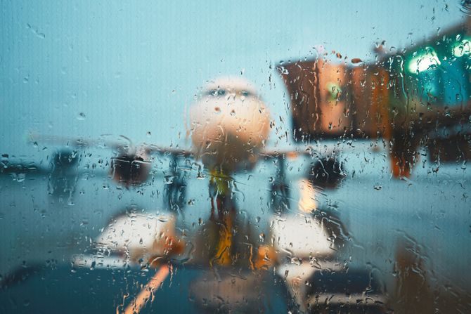 kiša na aerodromu kiša na aerodromu