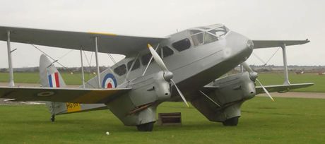 Avion de Havilland DH.89 Dragon Rapide