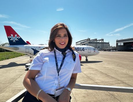 Vanja Marčeta prva je žena kapetan u ATR floti Er Srbije Vanja Marčeta prva je žena kapetan u ATR floti Er Srbije