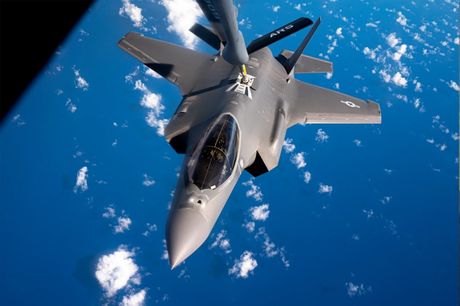 Lockheed Martin F-35 Lightning Lockheed Martin F-35 Lightning