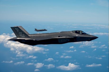 Lockheed Martin F-35 Lightning Lockheed Martin F-35 Lightning