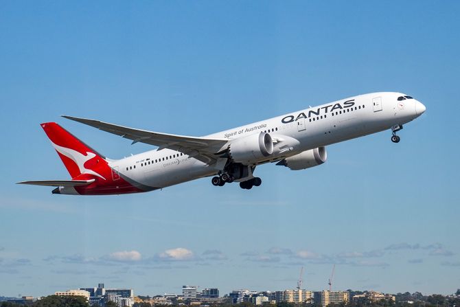 QANTAS BOEING 787 QANTAS BOEING 787