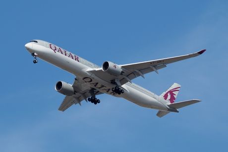 QATAR AIRWAYS A350-1000