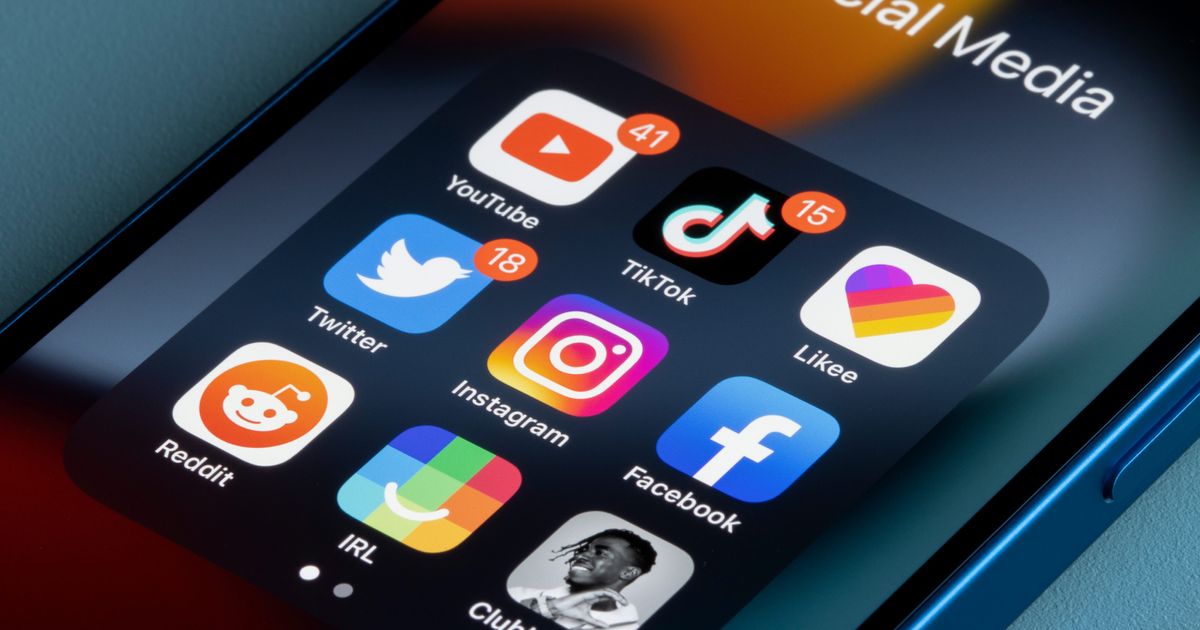 Korisnici društvenih mreža sve manje objavljuju: Brinu ih objave iz prošlosti, koje prete da im ukaljaju ugled