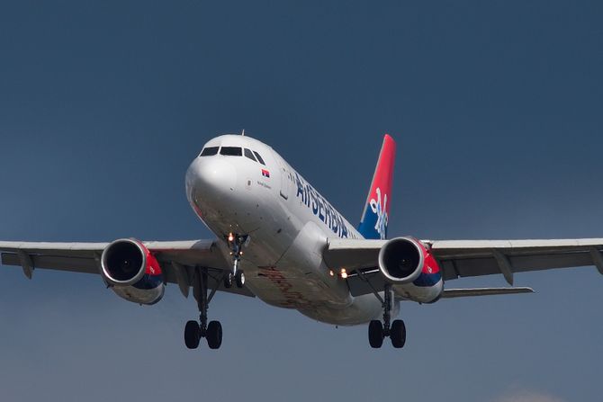 Air Serbia Airbus A319 YU-APC Air Serbia Airbus A319 YU-APC