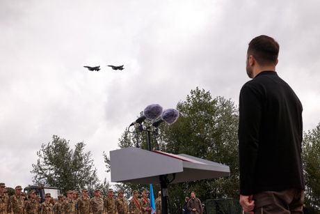 Ukrajina F-16 Ukrajina F-16