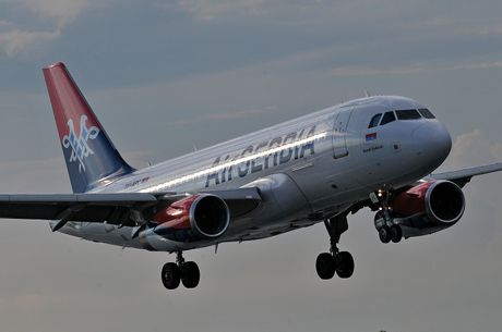 Air Serbia Airbus A319 YU-APC Air Serbia Airbus A319 YU-APC