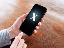 X iks platforma bivši Twitter