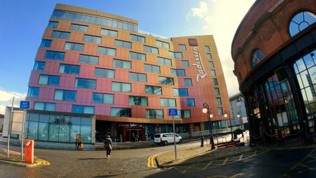 Radisson Red LHR Radisson Red LHR