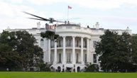 Muškarac uperio laser u predsednički helikopter sa Trampom – odmah uhapšen