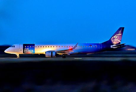 Air Montenegro Embraer E195