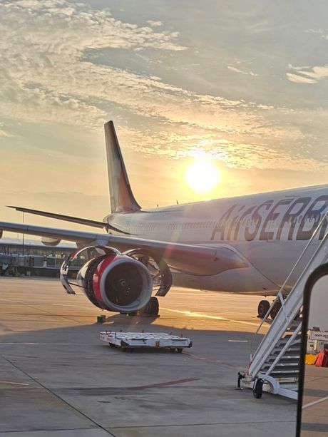 AirSerbia avion u Čikagu AirSerbia avion u Čikagu