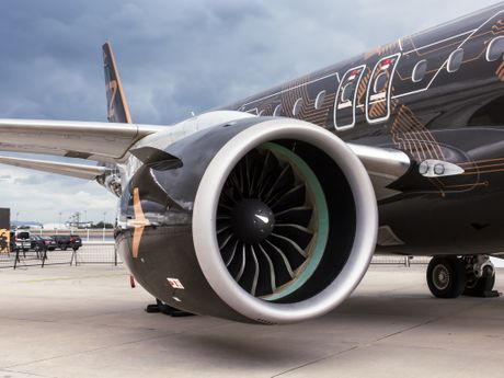 Embraer E195 E-2 Profit Hunter Embraer E195 E-2 Profit Hunter