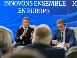 Emanuel Makron, Aleksandar Vučić