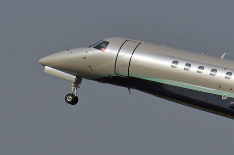 Embraer Legacy E135 bizjet