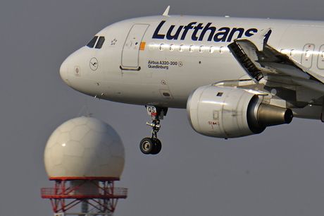 Lufthansa A320 SMTSA Thales Radar Lufthansa A320 SMTSA Thales Radar