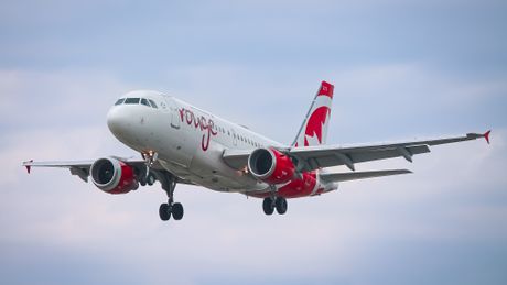Air Canada Rouge