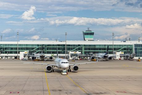 Minhen aerodrom Minhen aerodrom
