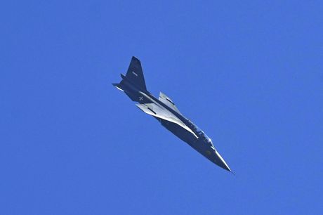 Zastava 2024 prikaz NJ-22 Orao