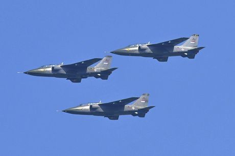 Zastava 2024 prikaz NJ-22 Orao