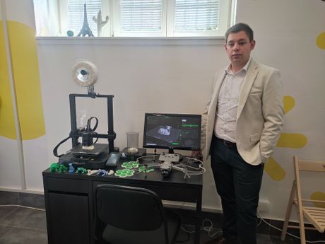 Mejkers lab, Kraljevo