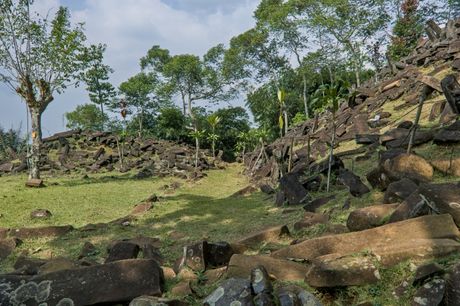 Gunung Padang, Indonezija