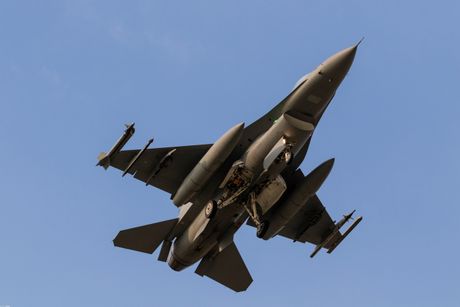 F 16 Tajvan