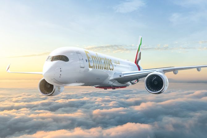 Emirates A350