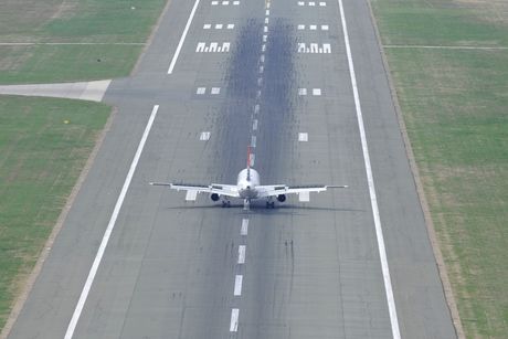 Aerodrom Beograd pista Aerodrom Beograd pista