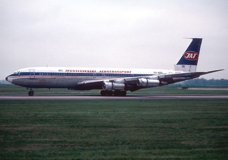 JAT Boeing 707