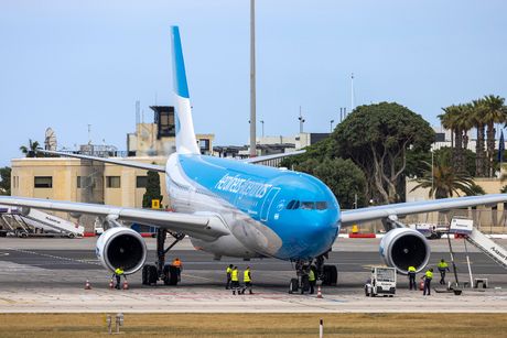 Aerolineas Argentinas Aerolineas Argentinas