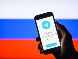 Telegram ruska zastava