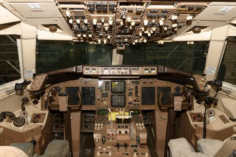 B767,9H-CAD prvi run-up