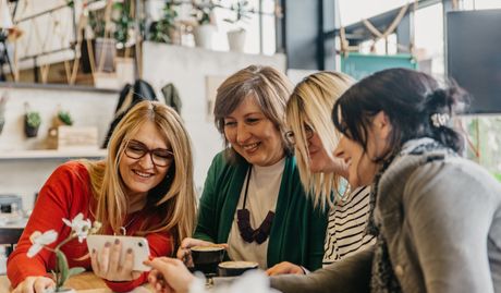 Žene, žene srednjih godina
