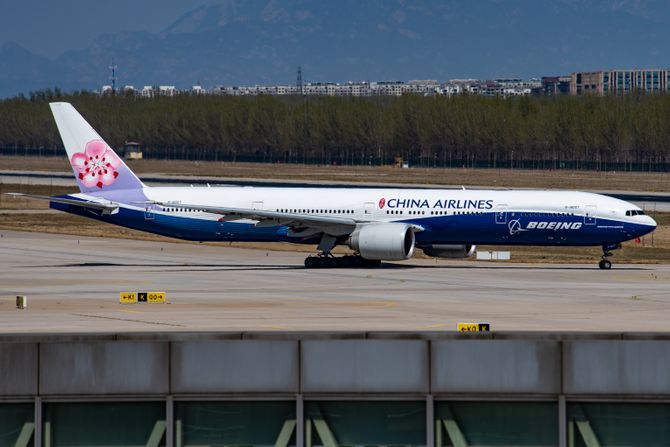 China Airlines Boeing 777-300ER