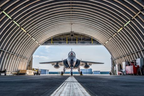 Leonardo M 346 Master Leonardo M 346 Master