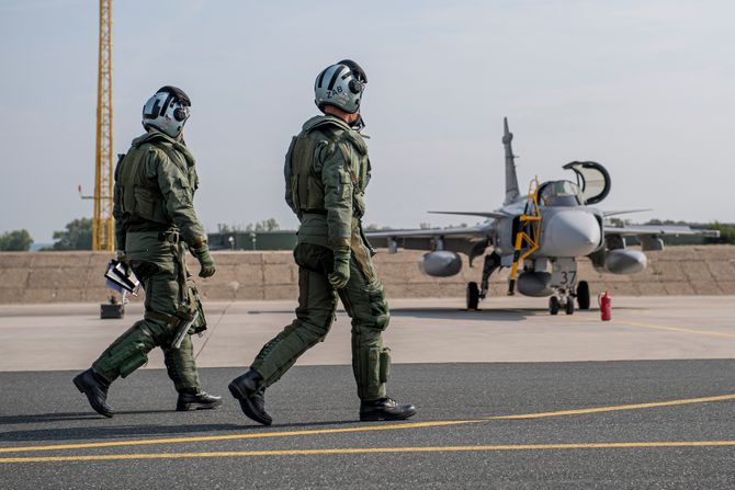 JAS 39 E Gripen JAS 39 E Gripen