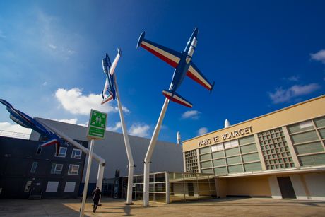 aerodrom le burže aerodrom le burže