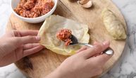 Da li se meso dinsta pre motanje sarme? Jedna greška u filu pokvari celu šerpu, evo šta treba raditi