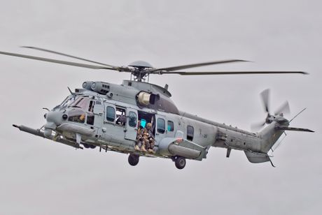 Helikopter FAM EC725 Super Cougar