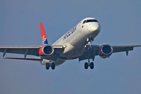 Air Serbia Embraer E190 E195 avion